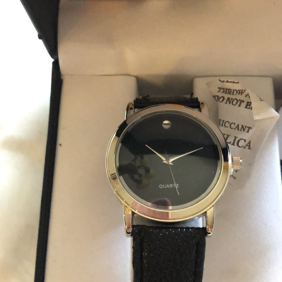 NIB His and Her watch set. Black and silver. - Picture 3 of 5